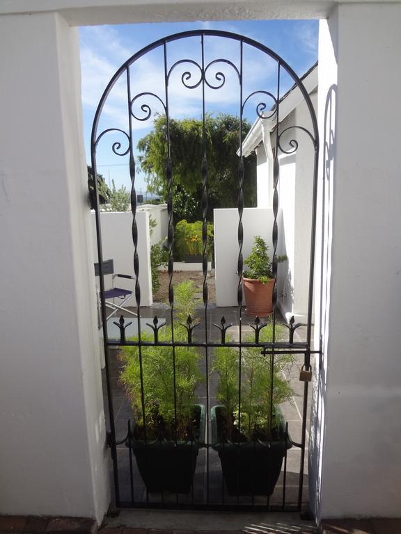 Walker Bay Manor Mansion Pty Hotel Hermanus Exterior foto