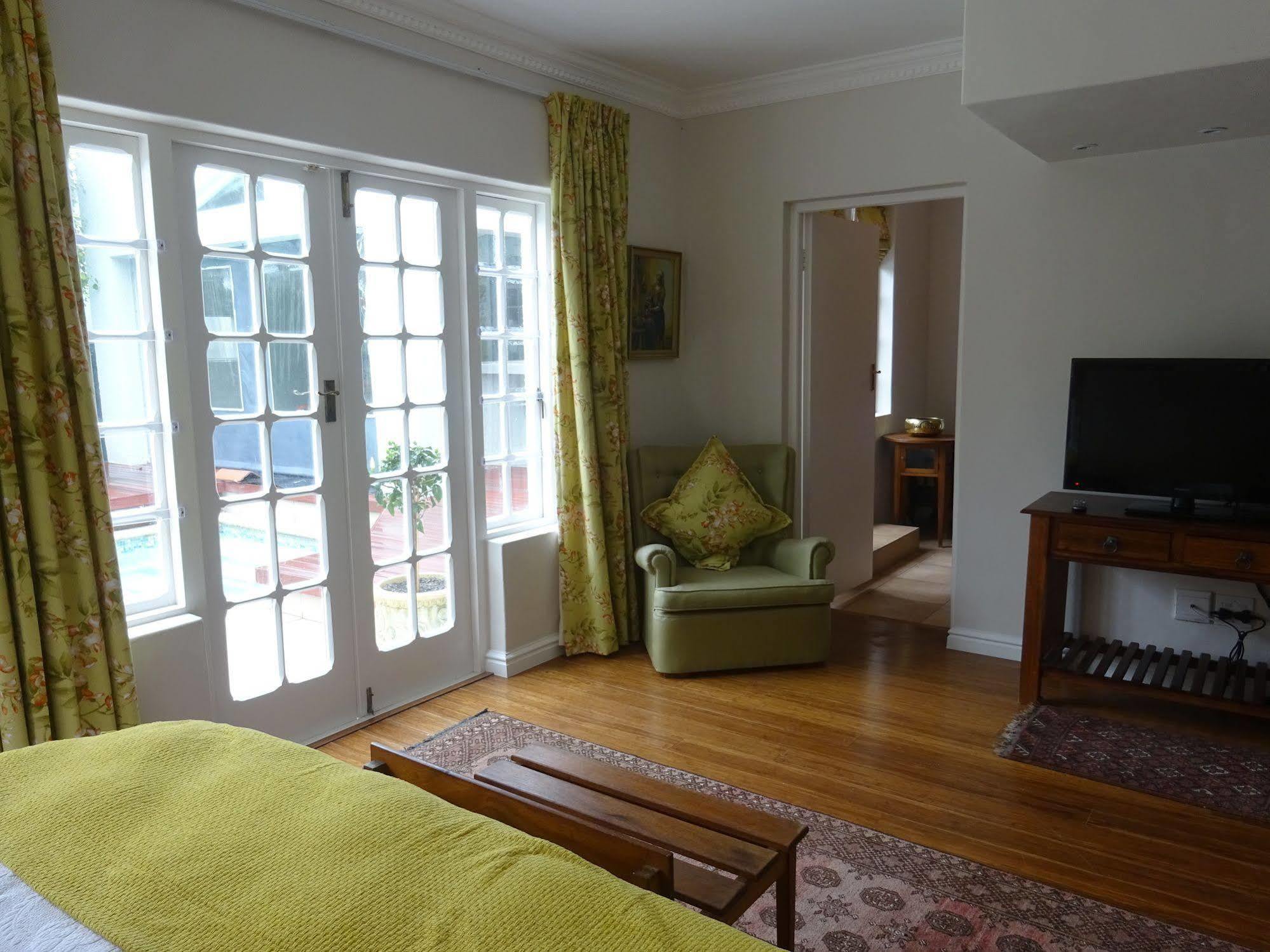 Walker Bay Manor Mansion Pty Hotel Hermanus Exterior foto